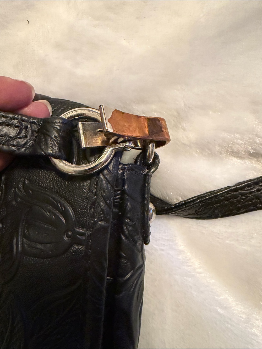 Black Embossed Floral Concealed Weapon Crossbody Shoulder Bag - Picture 8 of 11